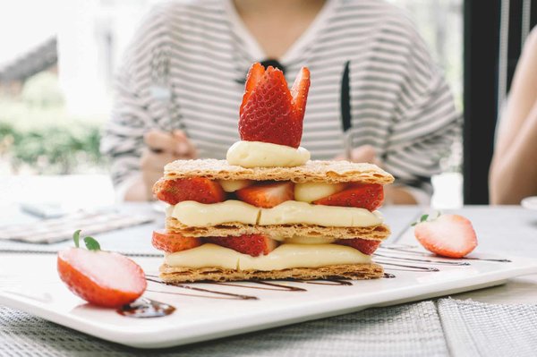 Comment éviter l'accumulation de feuilles dans votre piscine automnale ?